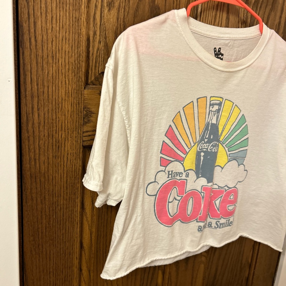 Coca Cola Have a Coke and a Smile White Graphic Crop Top Tee Medium - Picture 3 of 7